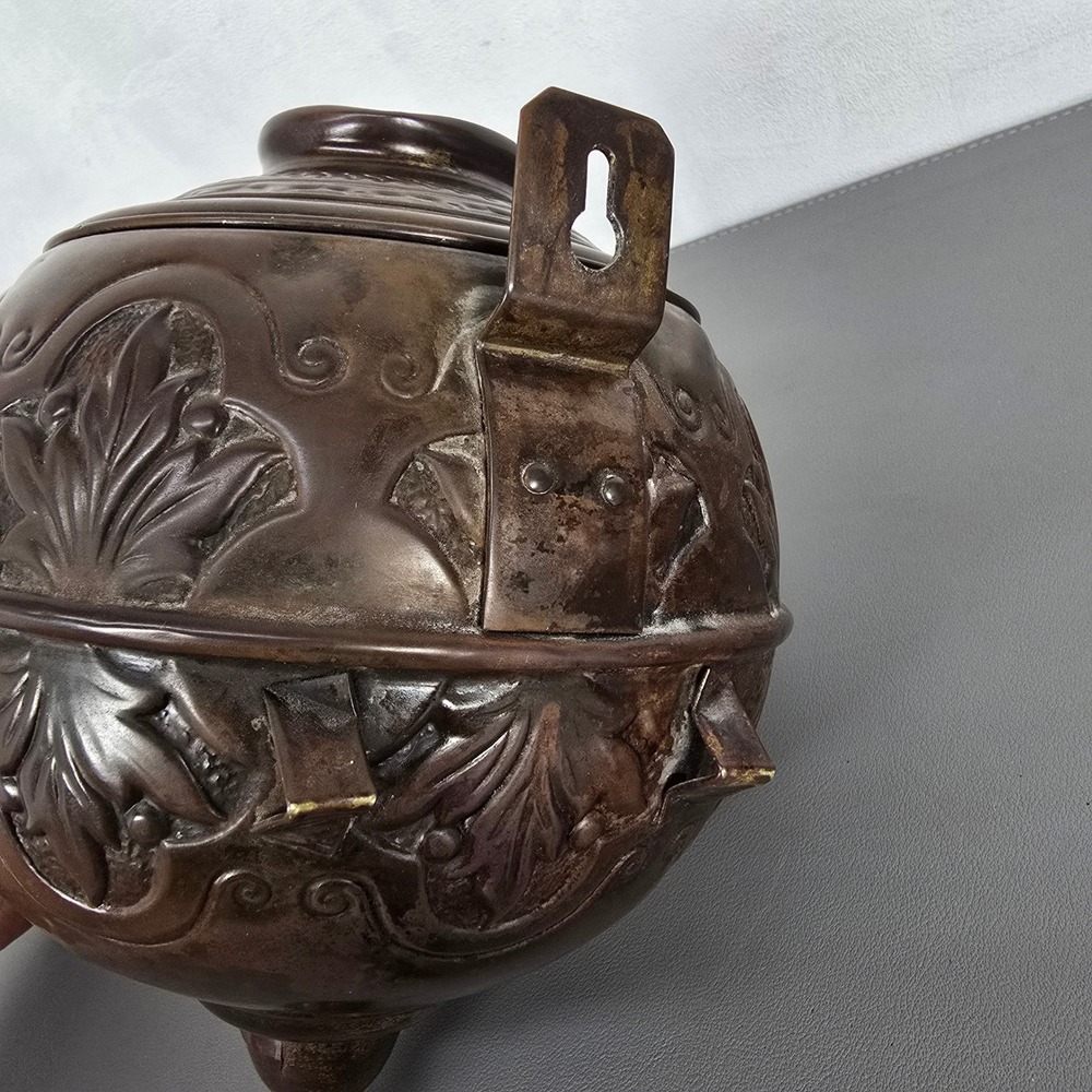 Antique Angle Lamp Co Embossed Copper Oil Lamp Fount Kerosene Burner Victorian - Picture 4 of 16